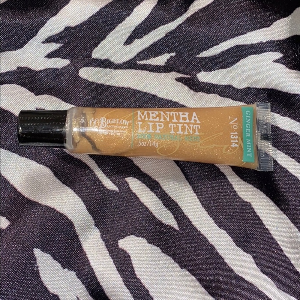 BRAND NEW BATH AND BODY LIP GLOSS LIP TINT